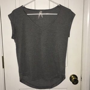 Basic gray T-shirt